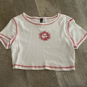 White & Red DIVIDED H&M Crop Top Sun Logo